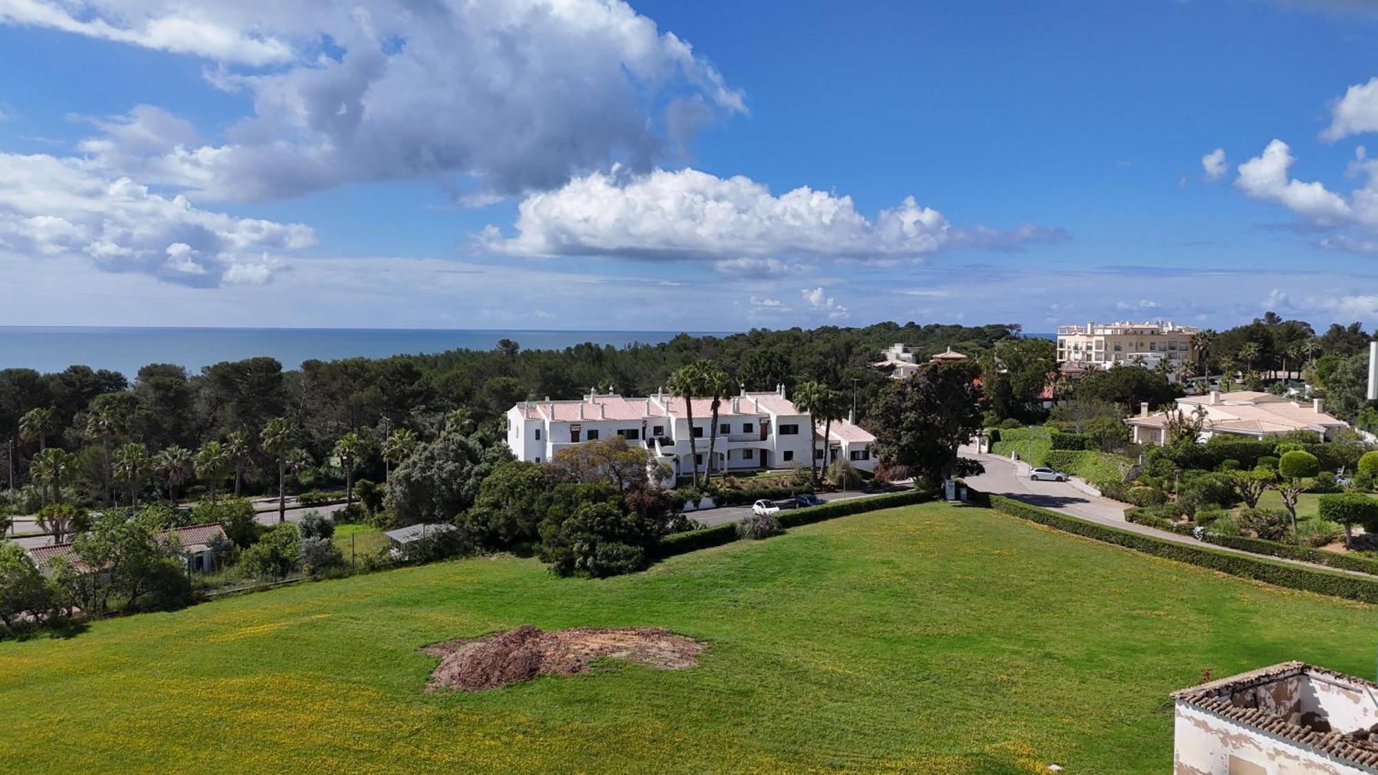 Ferienwohnung Luxury Modern T2 Ocean View - Free Parking - Pool Alvor Exterior foto