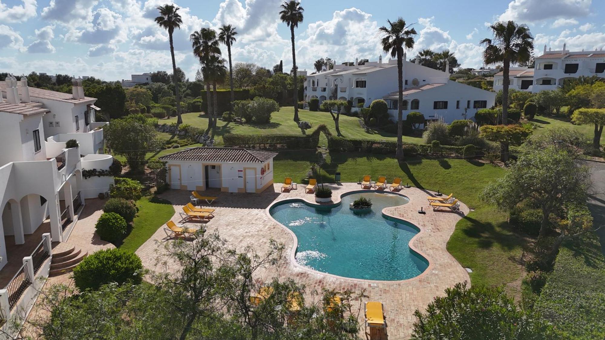 Ferienwohnung Luxury Modern T2 Ocean View - Free Parking - Pool Alvor Exterior foto